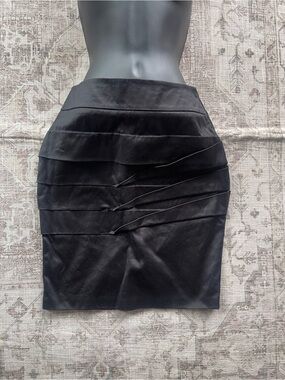 Roberto Cavalli Archive 2007 Mid 2000’s Black Layered Pleat Mini Skirt